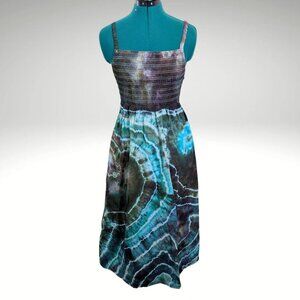 NWT Hand dyed Fit and Flare Cutout Midi sz XS